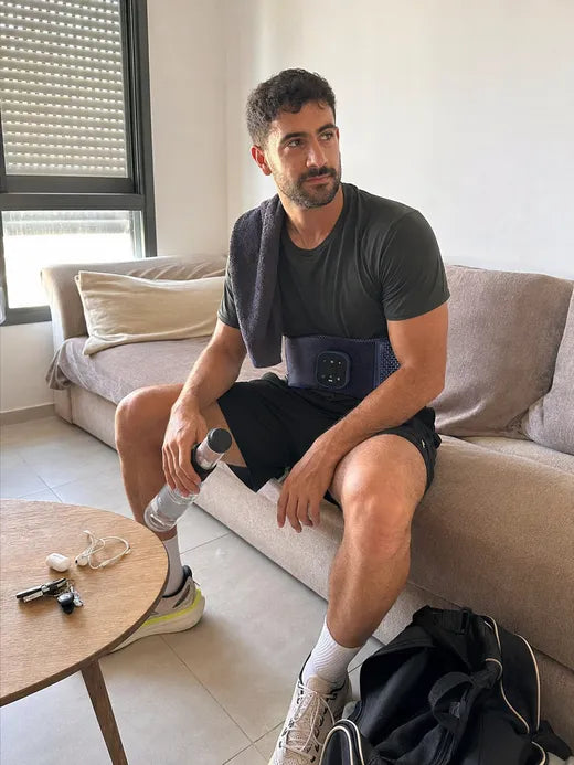 תומר אחרי אימון עם חגורת BackPro